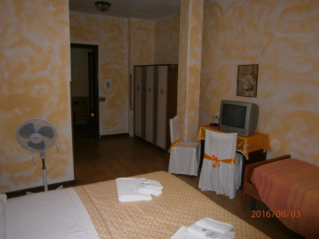 Albergo Il Cantuccio Bolano Buitenkant foto